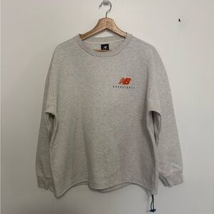 New Balance Basketball Light Gray Crewneck